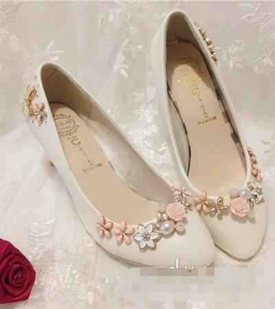 新娘婚鞋挑选全攻略 让你舒适美过最重要的一天