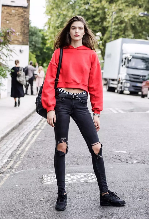 卫衣穿搭季节全解析 轻松掌握穿衣时机  第2张