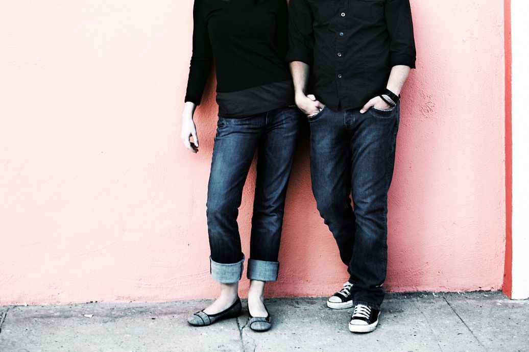 咖啡色鞋子搭配裤子全攻略 穿对了高级感翻倍