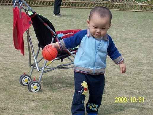 哎呀，你在英国街头说错话了吗？Jumper可不是让你跳楼的东西！  第2张