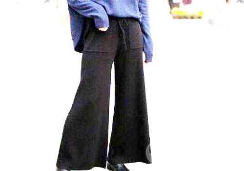 喇叭裤配鞋全攻略 从复古到通勤教你搭出黄金比例  第2张