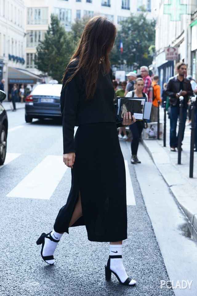 堆堆袜搭配鞋子全攻略让你时髦不踩雷