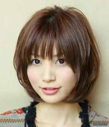 头大适合什么发型 修饰脸型提升自信的秘诀