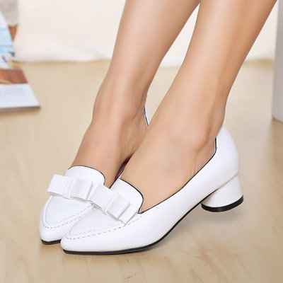 姑娘们脚上那双鞋藏着你的品味和故事  第2张