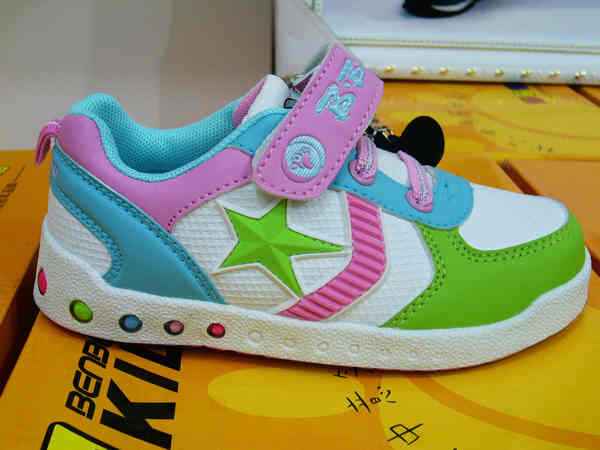 宝宝鞋挑得对，小脚丫才能跑得欢！这份避坑指南和宝藏品牌清单快收好