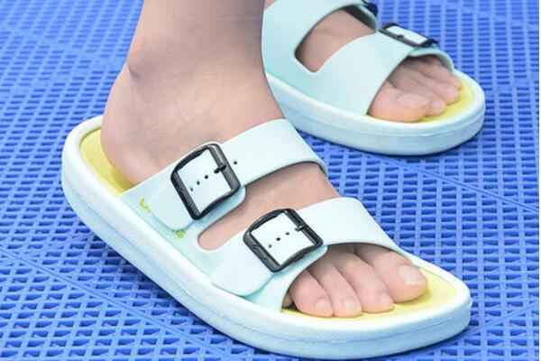 拖鞋别瞎买 不同脚型场景需求看这篇就够  第2张