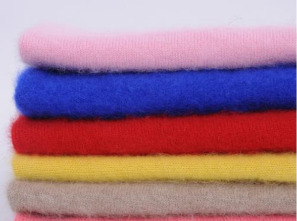 揭开貂绒面纱：从保暖神器到时尚宠儿的华丽转身