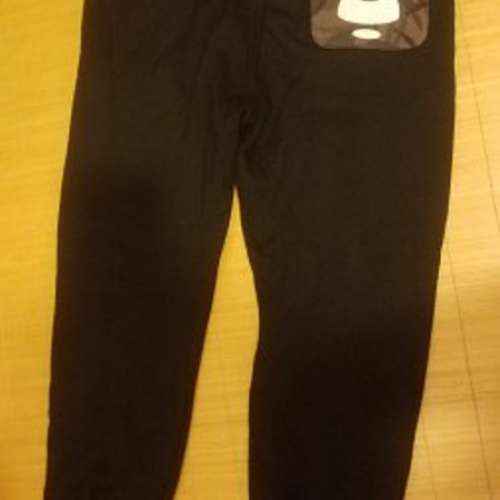 束脚裤全攻略：轻松穿出你的潮流范儿