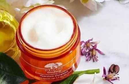 油皮整理全攻略:轻松驾驭你的肌肤油光 第2张 油皮整理全攻略:轻松驾驭你的肌肤油光 第2张