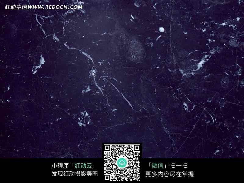 深紫色全解析:隐藏在你身边的色彩魔法