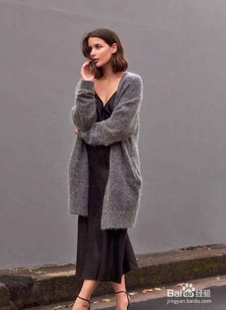 灰色吊带裙外套搭配妙招穿出你的风格