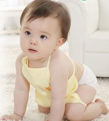 炎炎夏日宝宝穿搭指南 凉爽舒适有诀窍