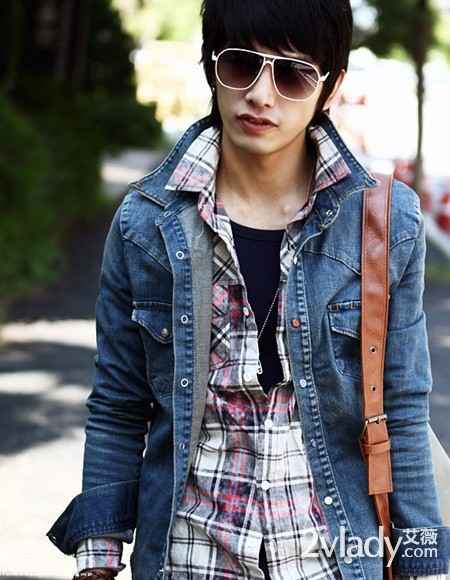 牛仔衣配什么才不出错 今年这些穿法让你秒变时髦精