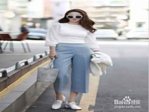 牛仔阔腿裤穿搭指南 这些上衣搭配让你时髦又显瘦