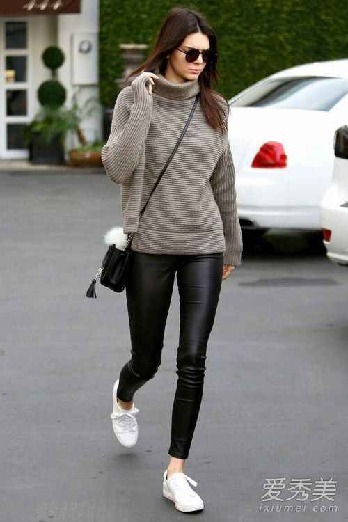 皮裤整理收纳全攻略 让你的酷炫单品不再“娇气” 第2张 皮裤整理收纳全攻略 让你的酷炫单品不再“娇气” 第2张