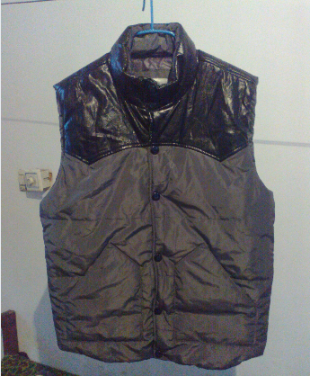 皮马甲穿搭全攻略 教你穿出复古时髦感