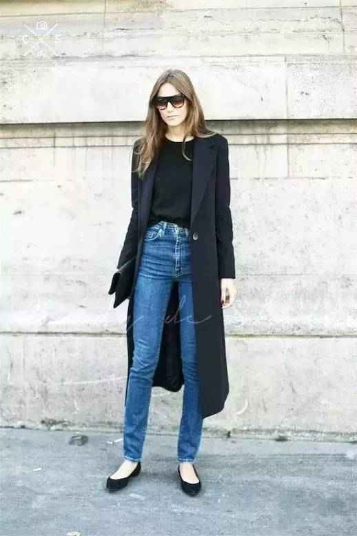 直筒裤配啥外套最出彩？这几种搭配方案让你从年头美到年尾  第2张