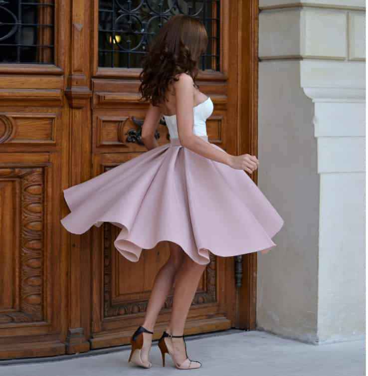 粉色半身裙的配色秘诀 穿出你的专属风格  第2张