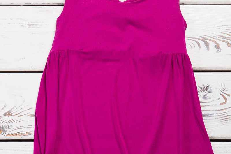 紫色穿搭全攻略 这样配衣服时尚又出彩